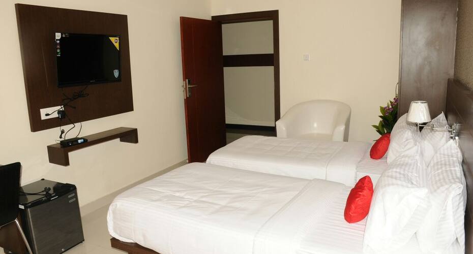 The Orchid Luxury Hotel, Chikmaglur 4